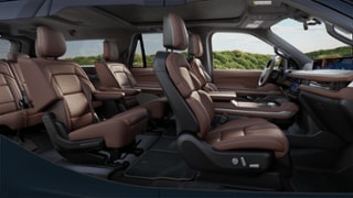 2025 Lincoln Lincoln Navigator Internal Image 1
